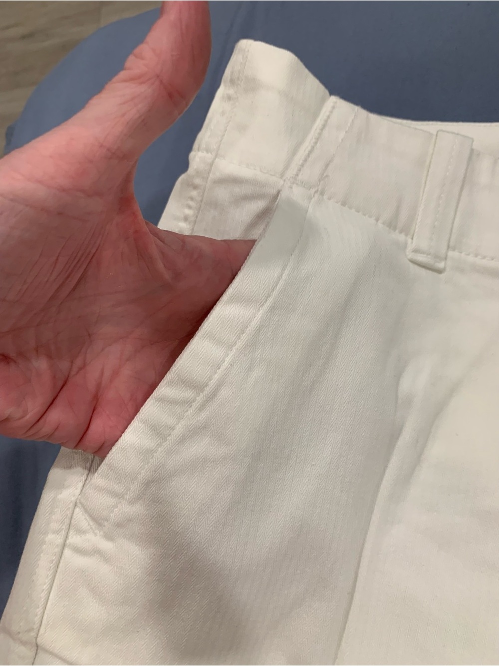 Vineyard Vines White ChinoTailored Shorts - Picture 5 of 7